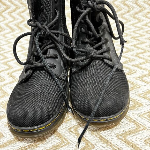 Dr. Martens COMB J Lace Up Ankle Zip Combat Boots Unisex Kids Size 2 - Picture 6 of 8